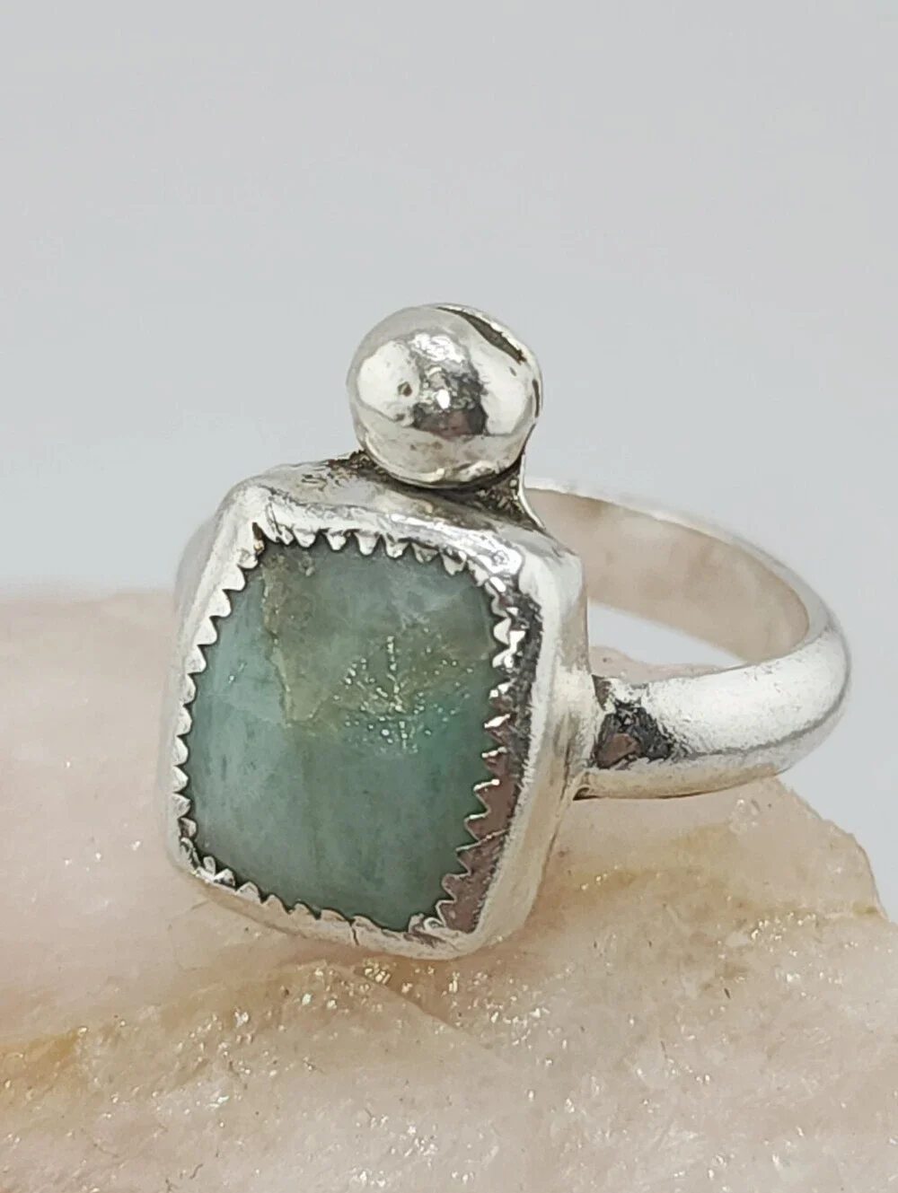 EMERALD GENUINE GEM HANDMADE RING IN STERLING SILVER SIZE 8